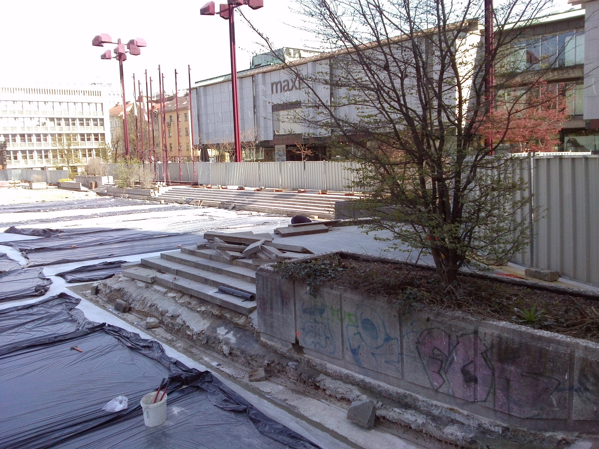 Trg republike v Ljubljani — urbano središče glavnega mesta