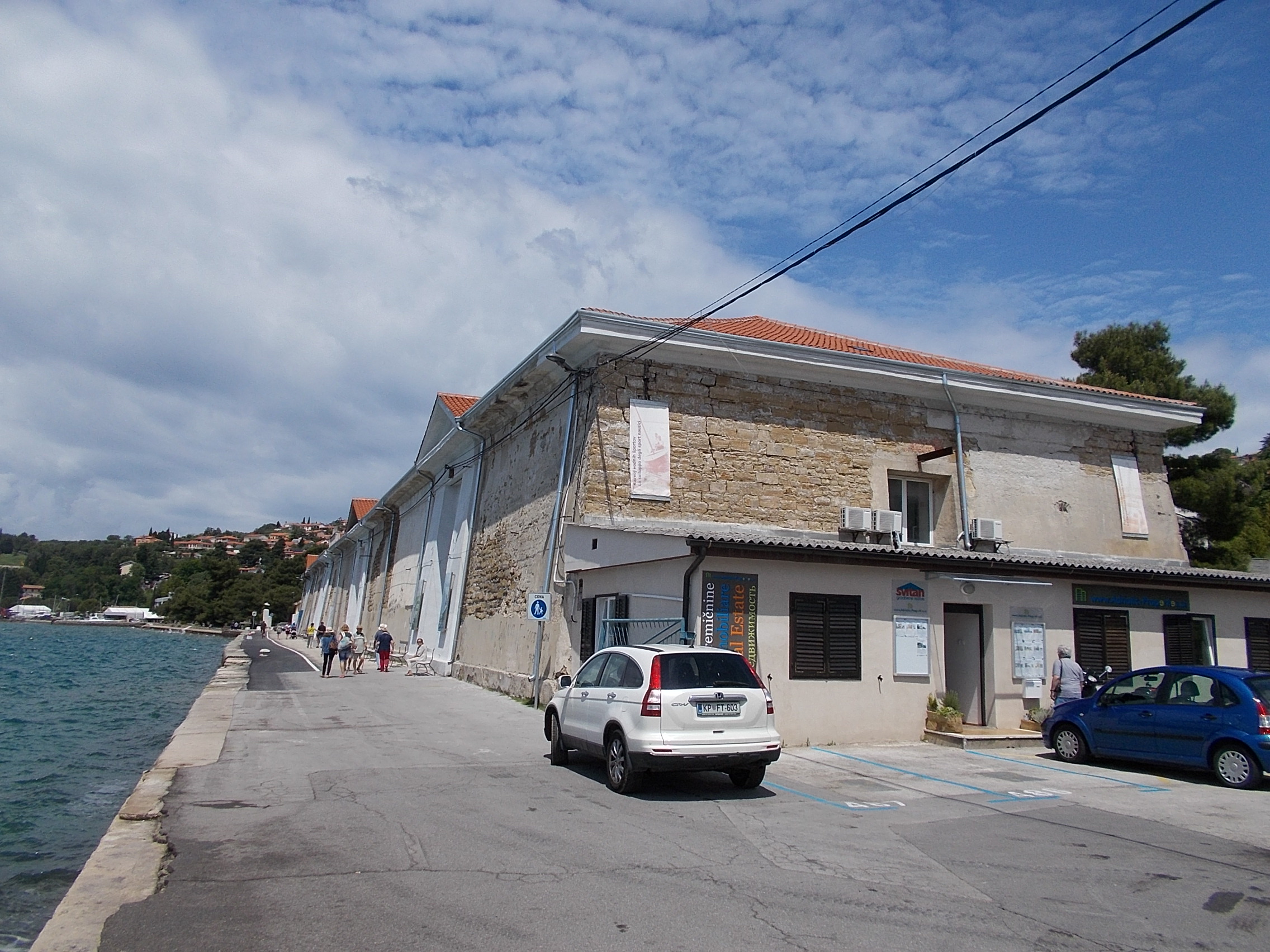 Monfort — view from the coastal side